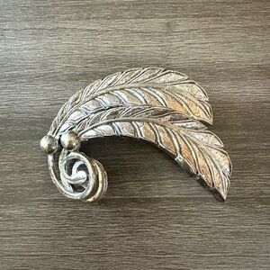 Vintage Tortolani Large Twin Feather Brooch